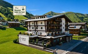 Mygoodlife Hotel & Bar